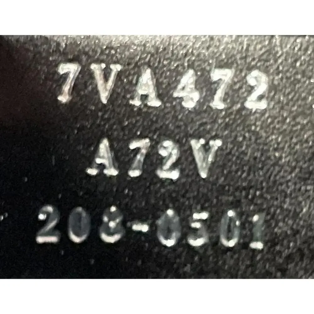 Fendi Baguette Convertible Belt Bag #237370F13B - Picture 8 of 8